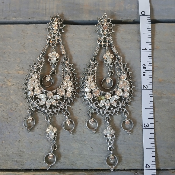 Vtg Chandelier Dangle Rhinestone Crystal Statement Earrings - Picture 16 of 16